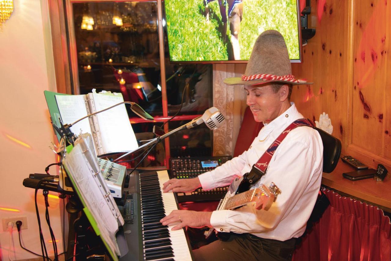 Hotel Engel Schluderns Zewnętrze zdjęcie