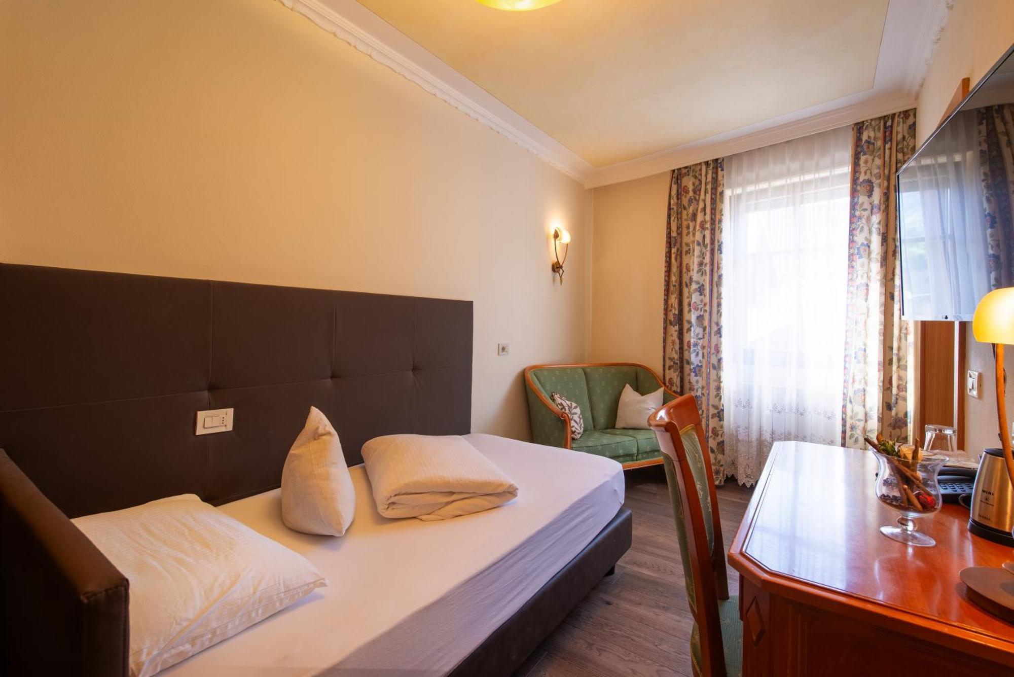 Hotel Engel Schluderns Zewnętrze zdjęcie